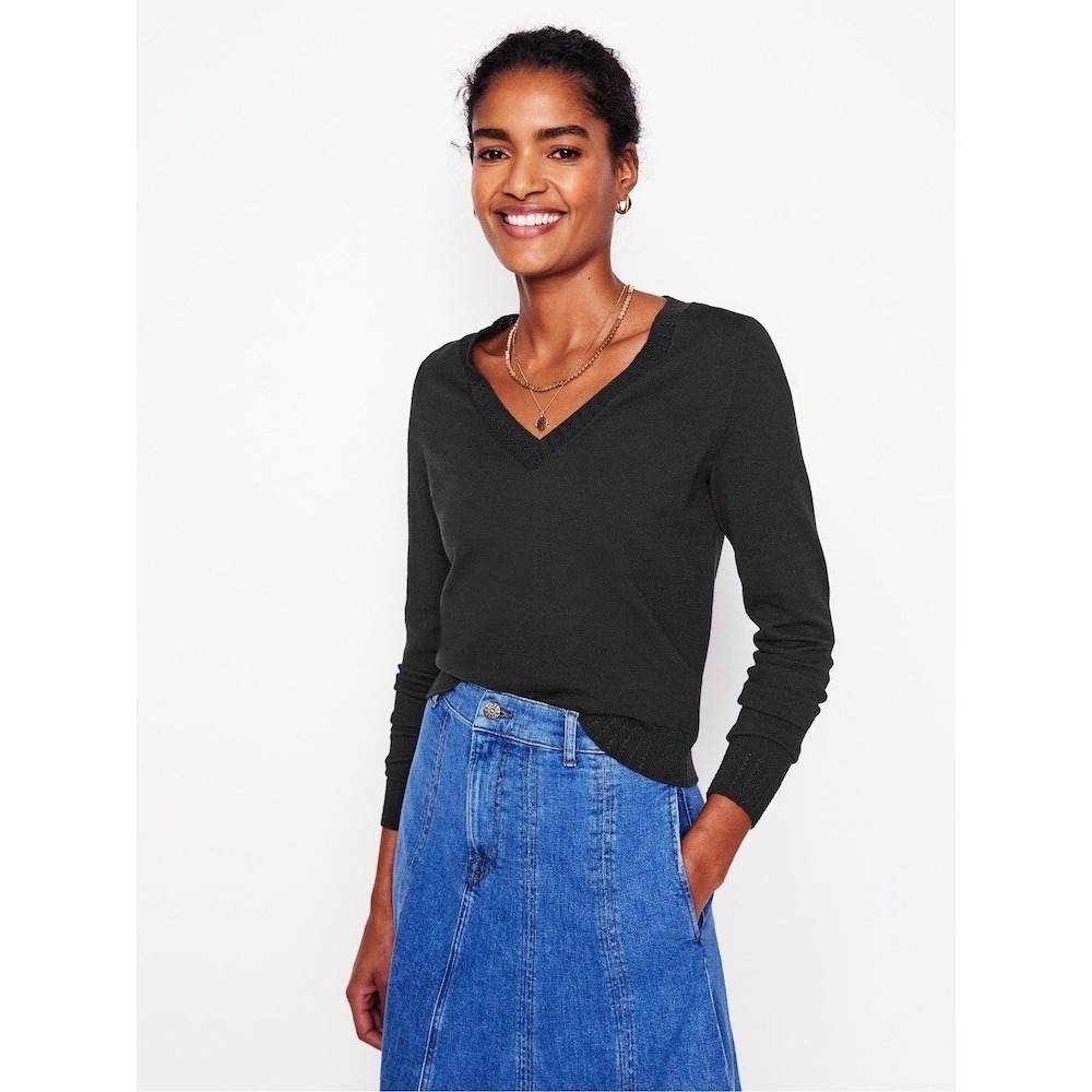 Boden Black Emilia V-Neck Jumper Size Small Sweater Preppy Academia